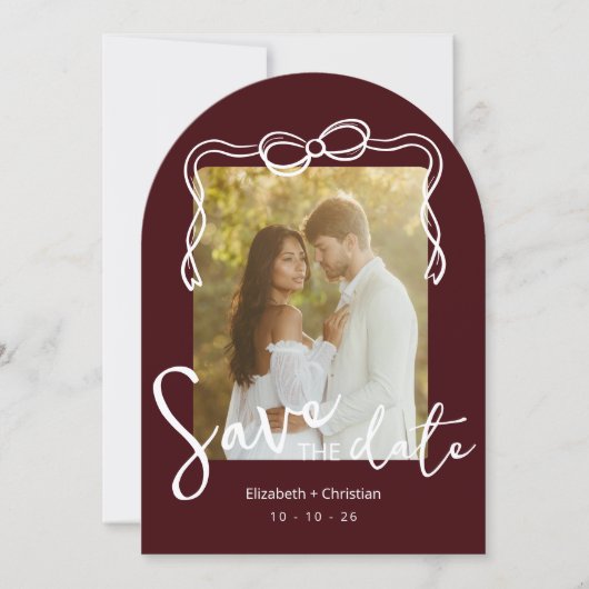 Whimsical Deep Burgundy Gebogenes Foto Save the Da Einladung (Vorderseite)