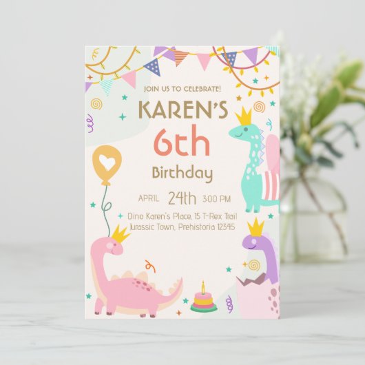 Whimsical Dinosaurier Princess Birthday Einladung (Stehend Vorderseite)