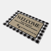 Whimsical Dog Liebhaber Personalisiert Willkommen Fußmatte (Schrägansicht)
