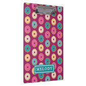Whimsical Doughnut Pattern auf Lila Klemmbrett (Rechts)