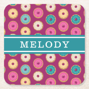 Whimsical Doughnut Pattern auf Lila Rechteckiger Pappuntersetzer