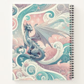 Whimsical Drakes: Pastel Dragon Fantasy Notizblock (Rückseite)