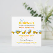 Whimsical Ducks Blue Dots Boy Baby Dusche einladen Einladung (Stehend Vorderseite)