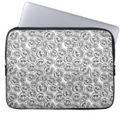 Whimsical Faces: spielerischer Schwarz-Weiß-Cartoo Laptopschutzhülle (Vorderseite)