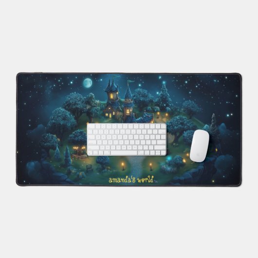 Whimsical Fantasy Forest mit leuchtend rosa Bäume Schreibtischunterlage (Tastatur & Maus)