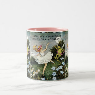 Whimsical Fee und Frosch beim Tanzen Zweifarbige Tasse