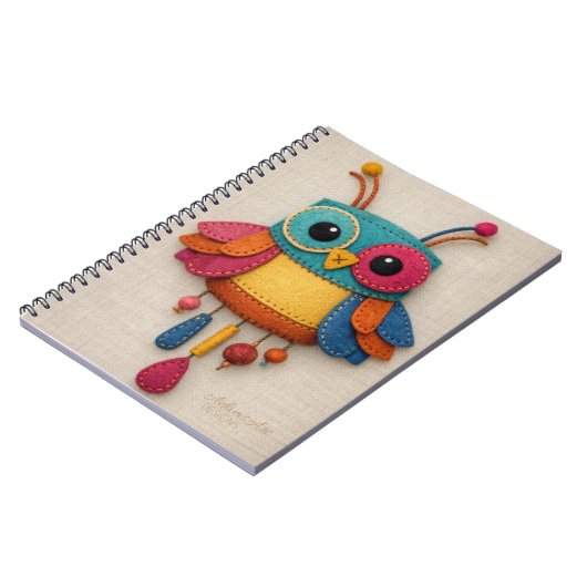 Whimsical Felt Owl Notebook – Colorful Handmade Notizblock (Linke Seite)
