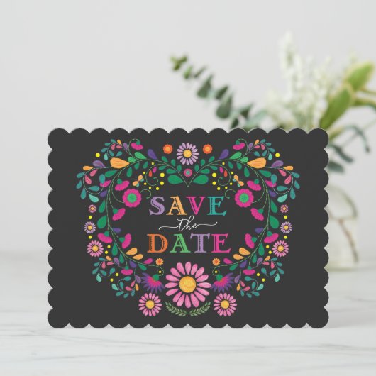 Whimsical Fiesta Blumenkranz Save the Date Einladung (Stehend Vorderseite)