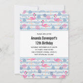 Whimsical Flamingo & Ananas Muster Einladung (Vorderseite)