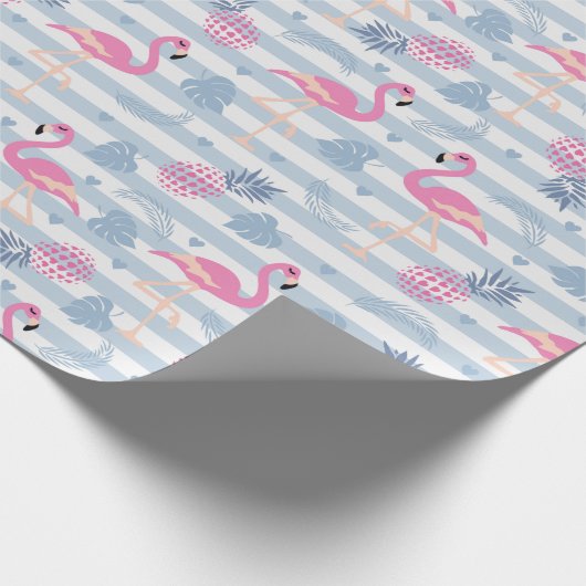 Whimsical Flamingo & Ananas Muster Geschenkpapier (Ecke)