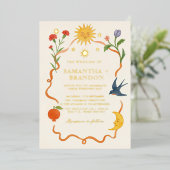 Whimsical Floral & Celestial Gold Wedding Folieneinladung (Stehend vorne)