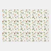 Whimsical Floral Pattern – Hand-Drawn Wildflower  Geschenkpapier Set (Vorderseite)