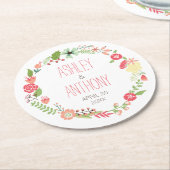 Whimsical Floral Wreath Personalisiert Hochzeit Runder Pappuntersetzer (Angewinkelt)