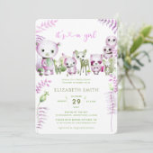 Whimsical Forest Bear Bunny Pink Girl Baby Dusche Einladung (Stehend Vorderseite)