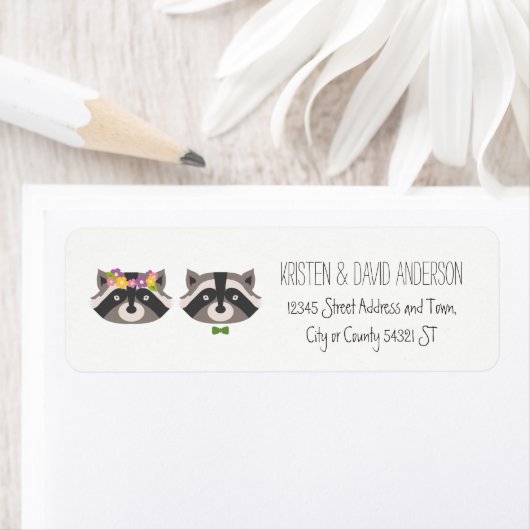 Whimsical Forest Raccoons Rustikale Hochzeit (Insitu)