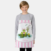 Whimsical Frosch | Rosa Streifen Personalisiertes  Schürze (Getragen)