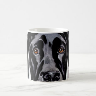 Whimsical Funny Black Great Dane Sie beobachten Kaffeetasse