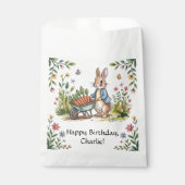 Whimsical Garden Bunny Boy Birthday Bash Geschenktütchen (Vorderseite)