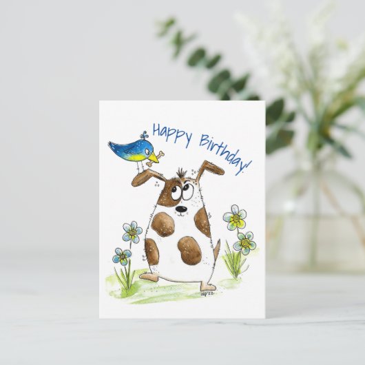 Whimsical Gepunktet Dog with Bird Postkarte (Stehend Vorderseite)