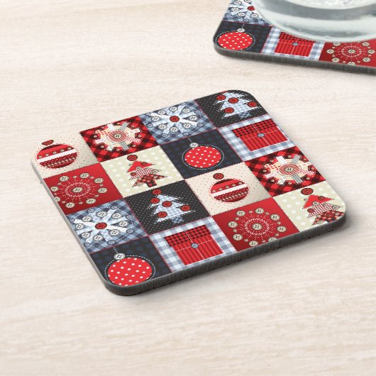 Whimsical Gingham Christmas Patchwork Quilt Untersetzer (Linke Seite)