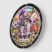 Whimsical Gnome Garden Welcome Clock Große Wanduhr (Winkel)