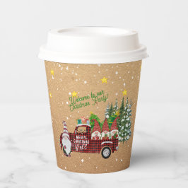 Whimsical Gnomes in Red Truck Weihnachts-Party Pappbecher