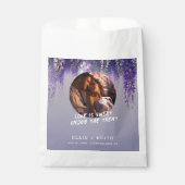 Whimsical Gradient Lila Blumenzwiebeln Foto Hochze Geschenktütchen (Vorderseite)