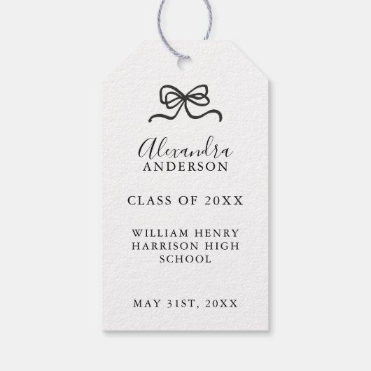 Whimsical Graduation Cap with Bow & Pearls Script Geschenkanhänger (Rückseite)