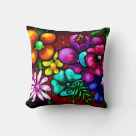 Whimsical Graffiti Style Blume Ladybug Kissen