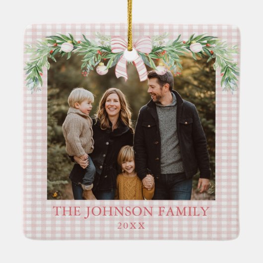 Whimsical Grandmillenial Pink Bow Family Photo Keramikornament (Rückseite)