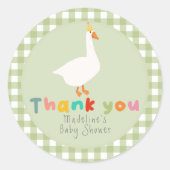 Whimsical Green Gingham Silly Goose Baby Shower Runder Aufkleber (Vorderseite)
