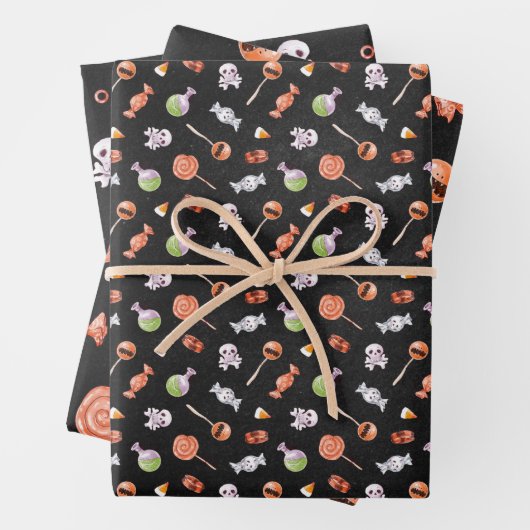 Whimsical Halloween Candy and Skulls Geschenkpapier Set (Beispiel)