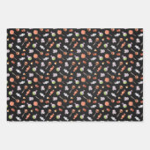 Whimsical Halloween Candy and Skulls Geschenkpapier Set (Vorderseite)