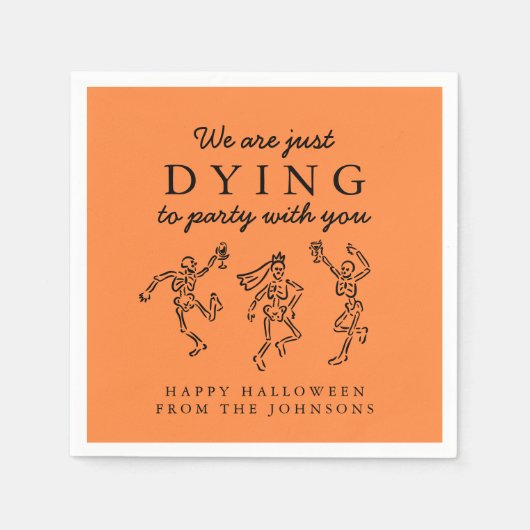 Whimsical Hand Drawn Skeletons Halloween Party Serviette (Vorderseite)