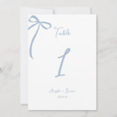 Whimsical Hand gezeichnete Bow Dusty Blue Tischnum (Vorderseite)