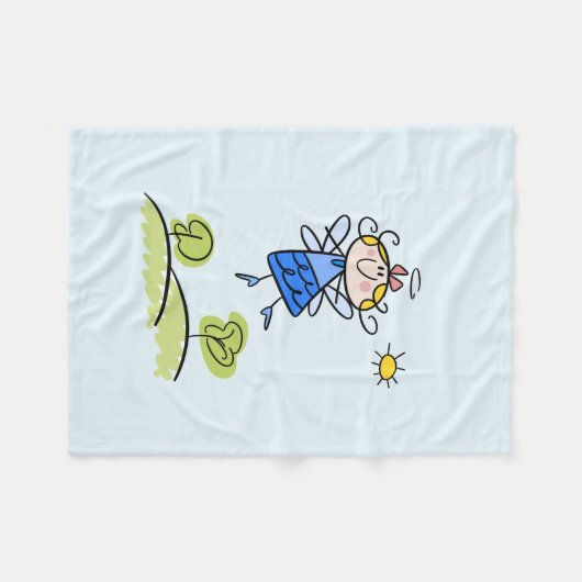Whimsical Happy Flying Angel Fairy Fleecedecke (Vorderseite (Horizontal))