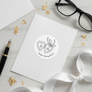 Whimsical Heart Locket Doodle Sketch Modern CUSTOM Runder Aufkleber