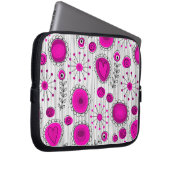 Whimsical Hot rosa, weiße Herzen und Blume, floral Laptopschutzhülle (Vorne Rechts)