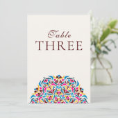 Whimsical Ivory Floral Border Wedding Table Number Einladung (Stehend Vorderseite)