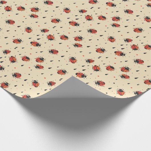Whimsical Ladybug Geschenkpapier (Ecke)
