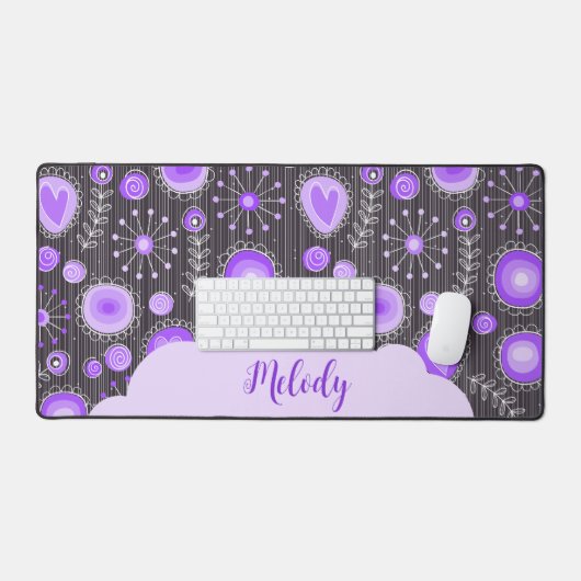 Whimsical lila graues Herz und Blume Blumenname Schreibtischunterlage (Tastatur & Maus)