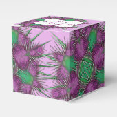 Whimsical Lila Scottish Thistle Floral Design Geschenkschachtel (Vorderseite)