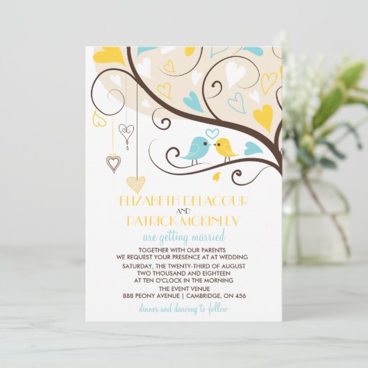 Whimsical Lovebirds Wedding Einladung (Stehend Vorderseite)