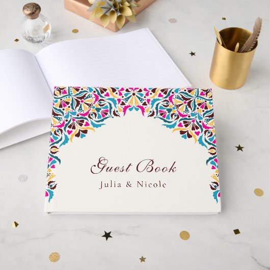 Whimsical Luxus Elfenbein Blumenstrauß Hochzeit Gästebuch (Vorderseite Offen)