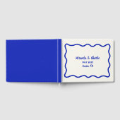 Whimsical Minimal Wavy Border Bold Blue Wedding Gästebuch (Voll)