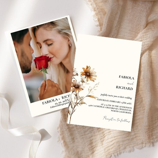 Whimsical Monogram Burnt orang Wildblume Hochzeit Einladung