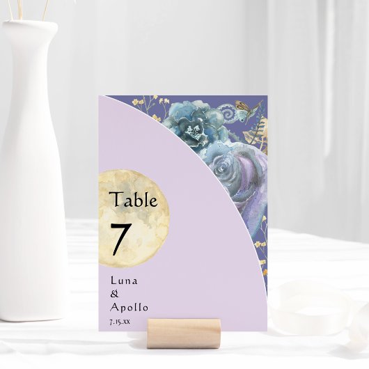 Whimsical Moon Lila Wedding Tischnummer Card