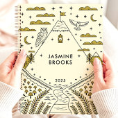 Whimsical Mountain Adventure 2025 Individuelle Nam Planer