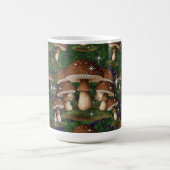Whimsical Mushroom Forest Tasse - Verzaubernde Nat (Mittel)