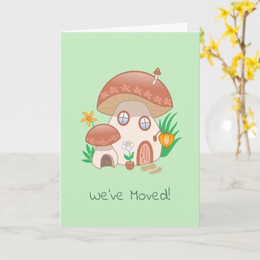 Whimsical Mushroom House Wir haben die grüne Karte (Gelbe Blume)